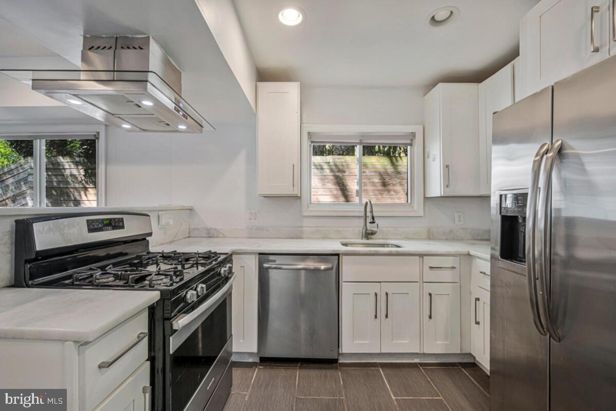 5318 JAY ST NE, WASHINGTON, District Of Columbia 20019, 3 Bedrooms Bedrooms, ,2 BathroomsBathrooms,Residential,For sale,5318 JAY ST NE,DCDC2213870 MLS # DCDC2213870