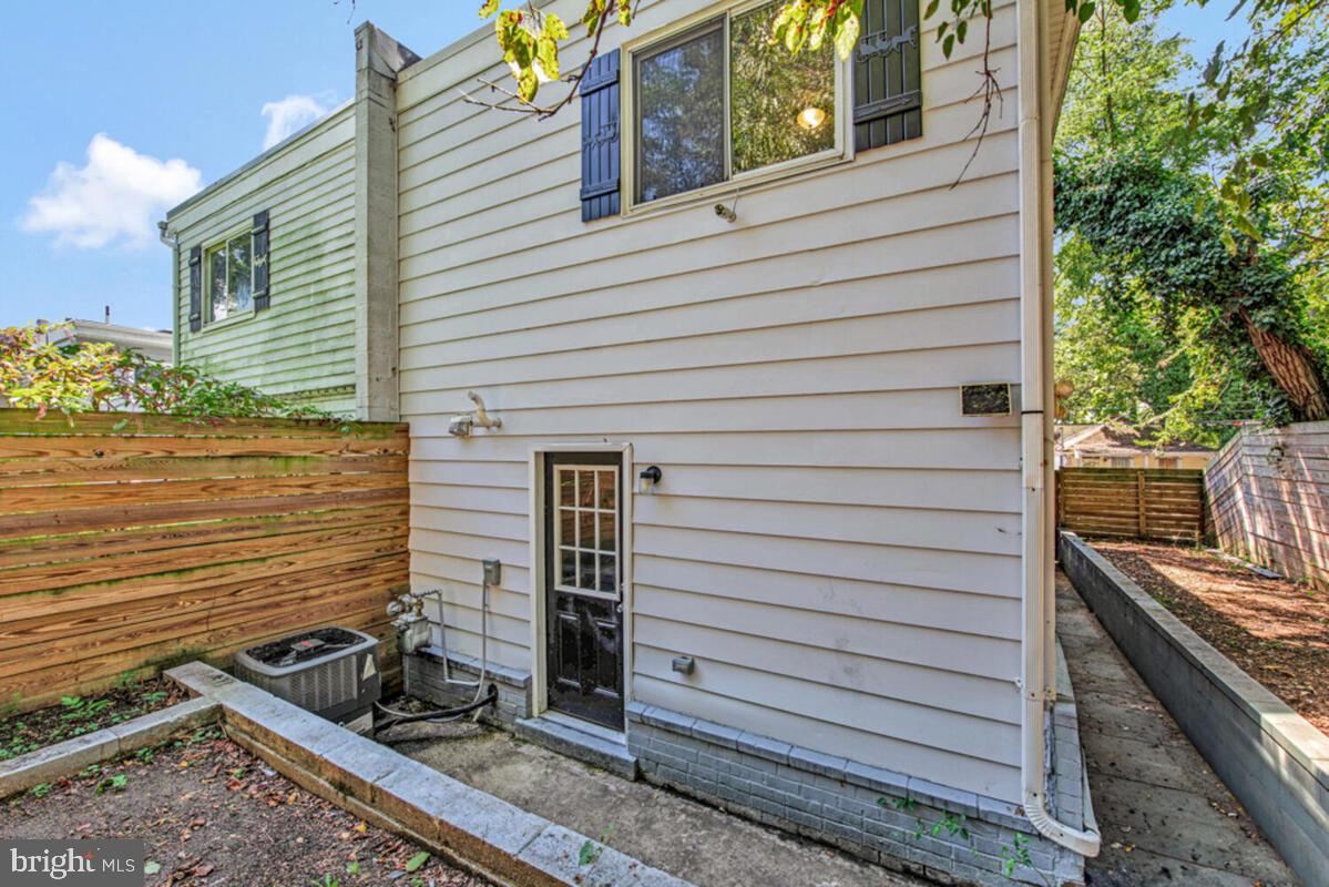 5318 JAY ST NE, WASHINGTON, District Of Columbia 20019, 3 Bedrooms Bedrooms, ,2 BathroomsBathrooms,Residential,For sale,5318 JAY ST NE,DCDC2213870 MLS # DCDC2213870