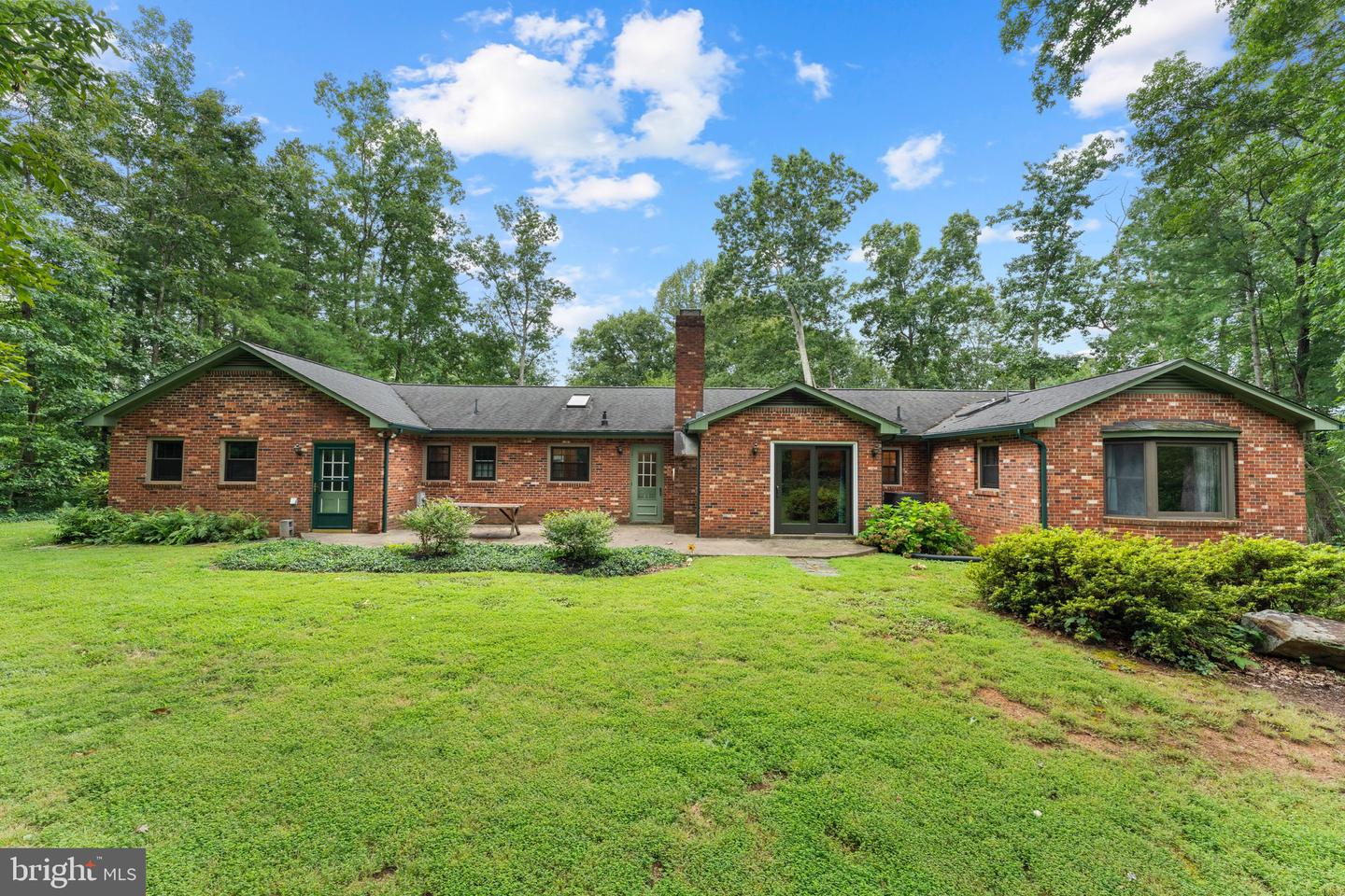 16437 MOUNTAIN RUN LN, CULPEPER, Virginia 22701, 3 Bedrooms Bedrooms, ,2 BathroomsBathrooms,Residential,For sale,16437 MOUNTAIN RUN LN,VACU2011198 MLS # VACU2011198