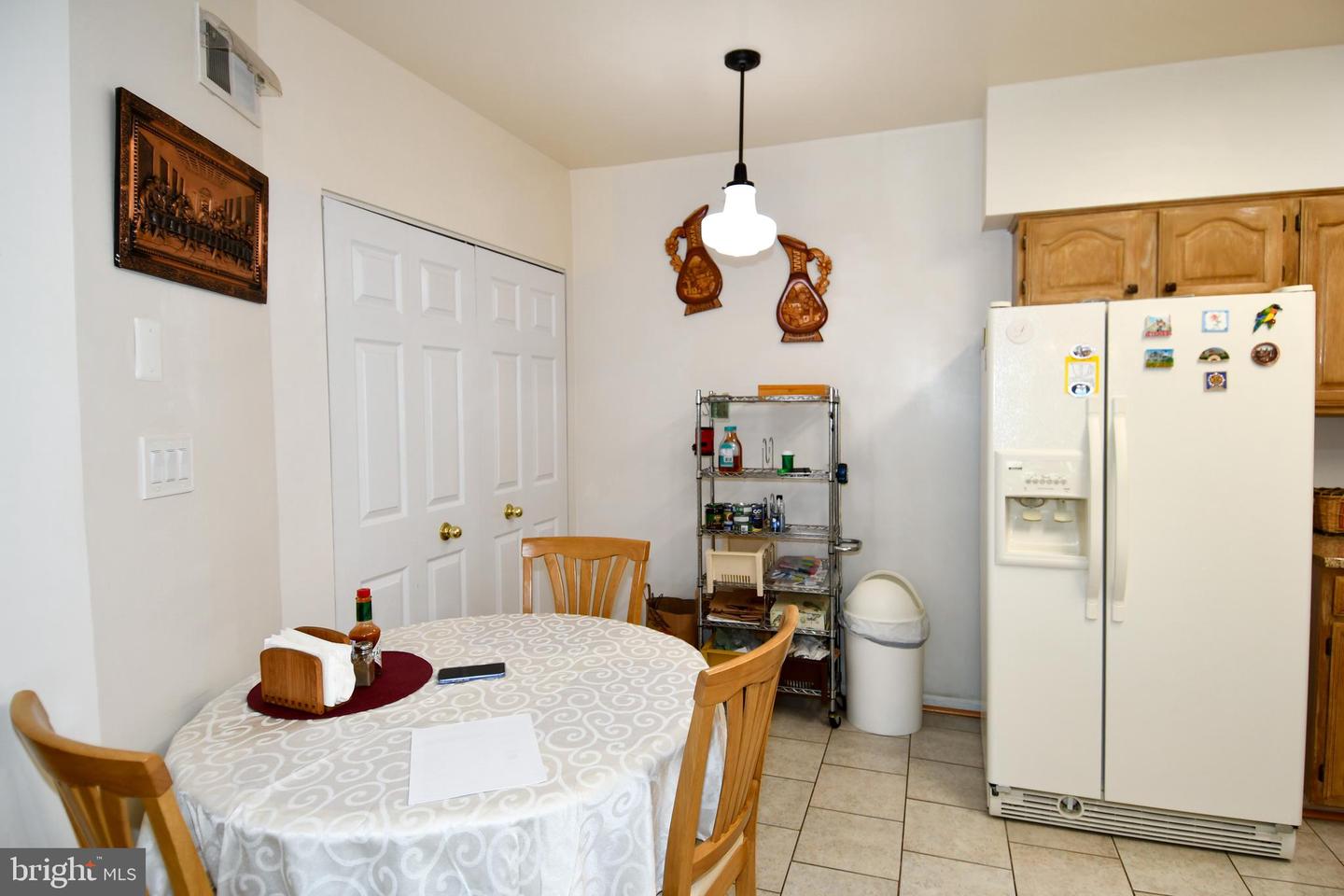 14425 FALLSCLIFF LN #10, CENTREVILLE, Virginia 20120, 3 Bedrooms Bedrooms, ,2 BathroomsBathrooms,Residential,For sale,14425 FALLSCLIFF LN #10,VAFX2259646 MLS # VAFX2259646