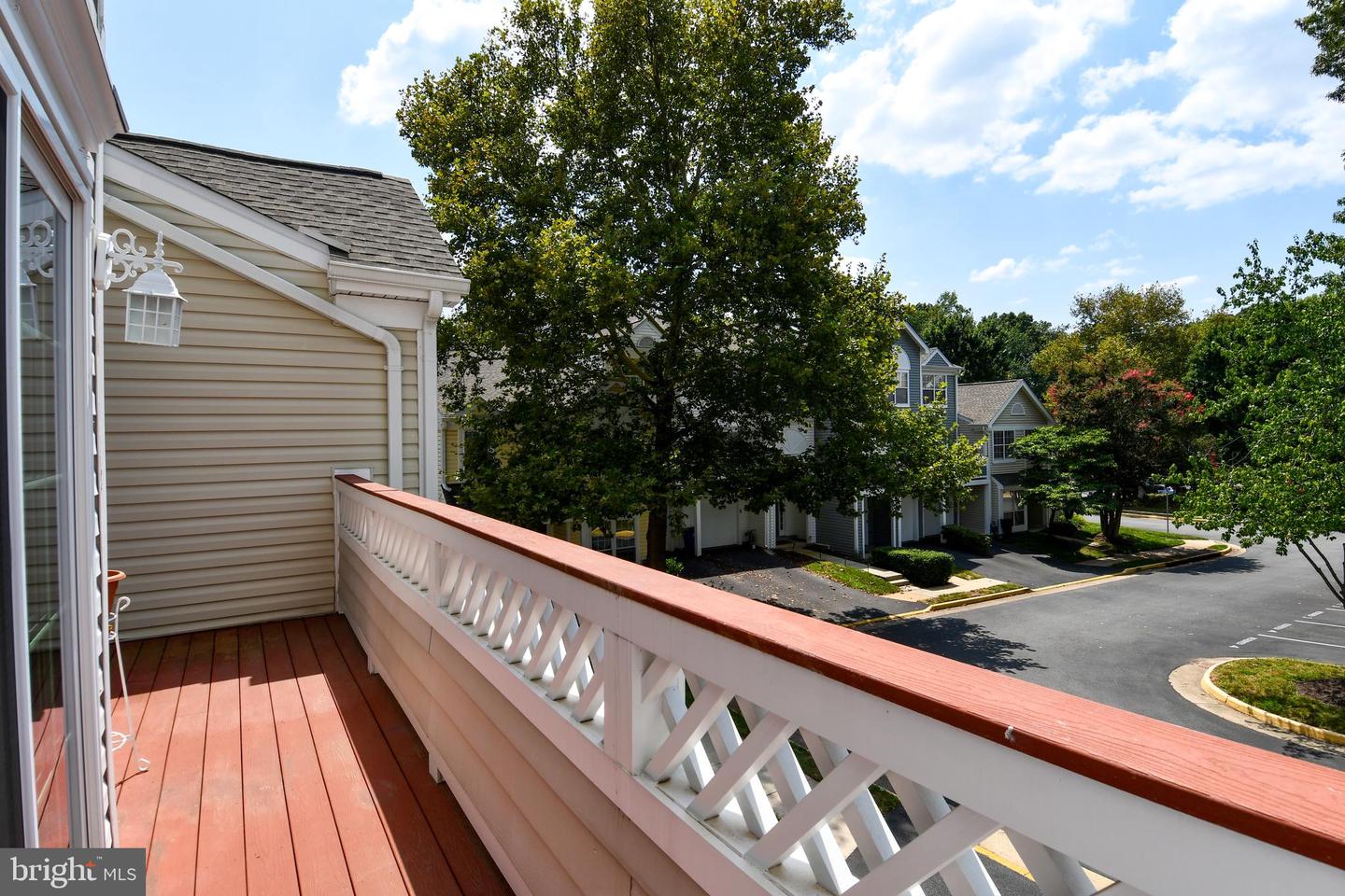 14425 FALLSCLIFF LN #10, CENTREVILLE, Virginia 20120, 3 Bedrooms Bedrooms, ,2 BathroomsBathrooms,Residential,For sale,14425 FALLSCLIFF LN #10,VAFX2259646 MLS # VAFX2259646