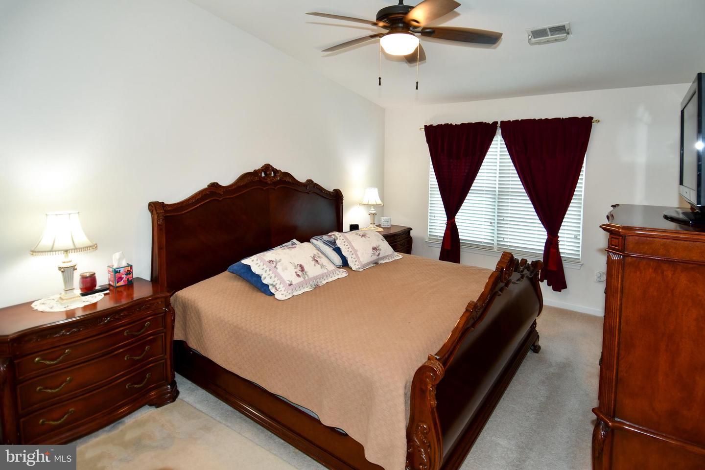14425 FALLSCLIFF LN #10, CENTREVILLE, Virginia 20120, 3 Bedrooms Bedrooms, ,2 BathroomsBathrooms,Residential,For sale,14425 FALLSCLIFF LN #10,VAFX2259646 MLS # VAFX2259646