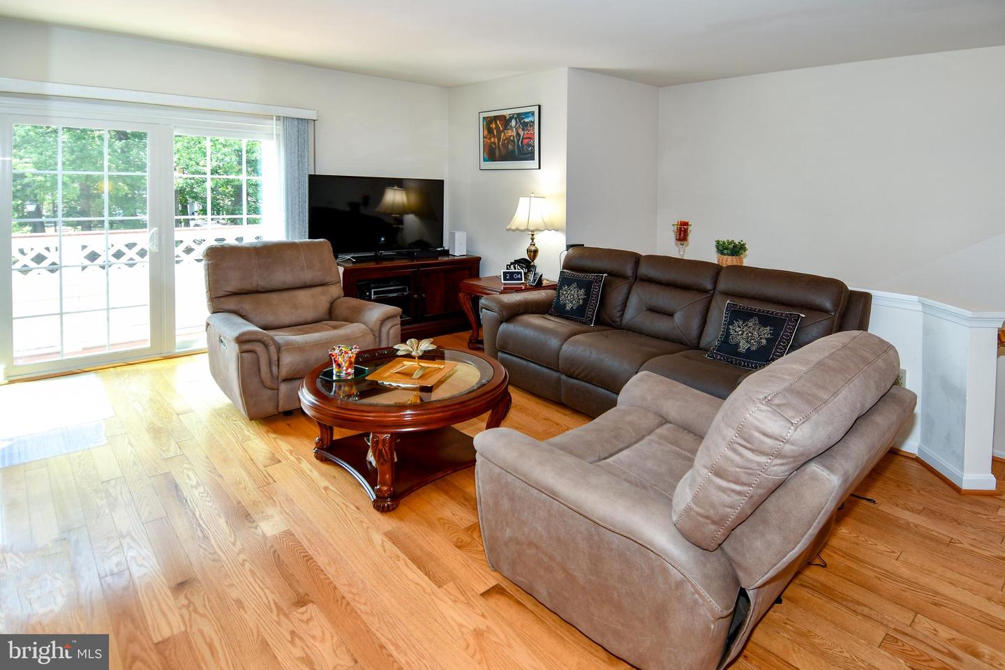 14425 FALLSCLIFF LN #10, CENTREVILLE, Virginia 20120, 3 Bedrooms Bedrooms, ,2 BathroomsBathrooms,Residential,For sale,14425 FALLSCLIFF LN #10,VAFX2259646 MLS # VAFX2259646