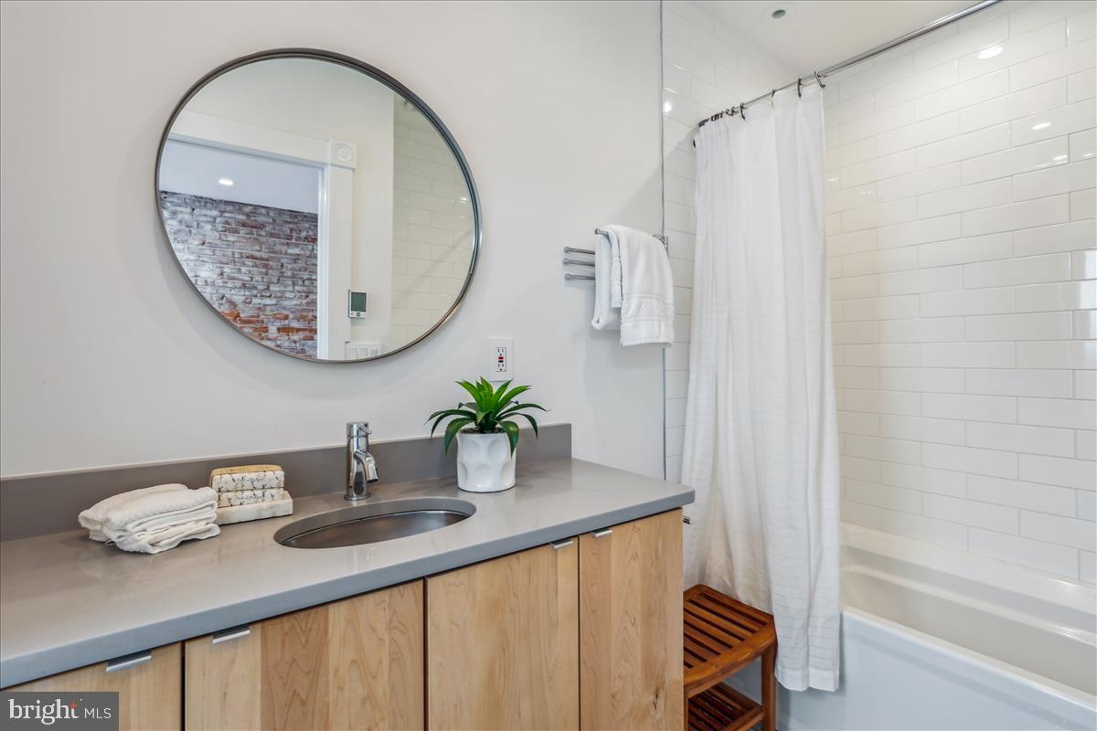 1903 4TH ST NW, WASHINGTON, District Of Columbia 20001, 5 Bedrooms Bedrooms, 9 Rooms Rooms,2 BathroomsBathrooms,Residential,For sale,1903 4TH ST NW,DCDC2213938 MLS # DCDC2213938