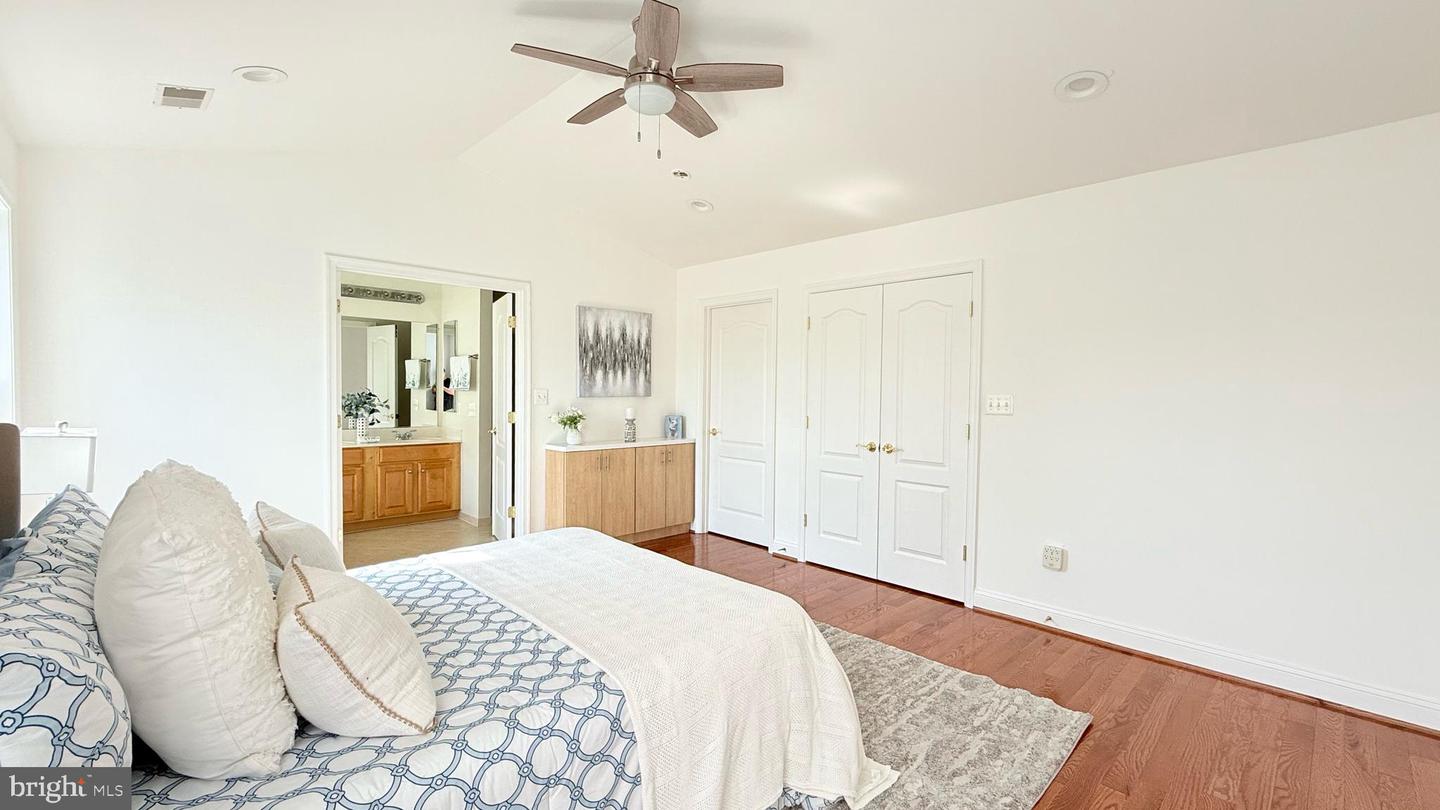 13437 WOOD LILLY LN, CENTREVILLE, Virginia 20120, 3 Bedrooms Bedrooms, ,3 BathroomsBathrooms,Residential,For sale,13437 WOOD LILLY LN,VAFX2259696 MLS # VAFX2259696