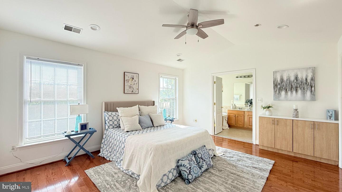 13437 WOOD LILLY LN, CENTREVILLE, Virginia 20120, 3 Bedrooms Bedrooms, ,3 BathroomsBathrooms,Residential,For sale,13437 WOOD LILLY LN,VAFX2259696 MLS # VAFX2259696