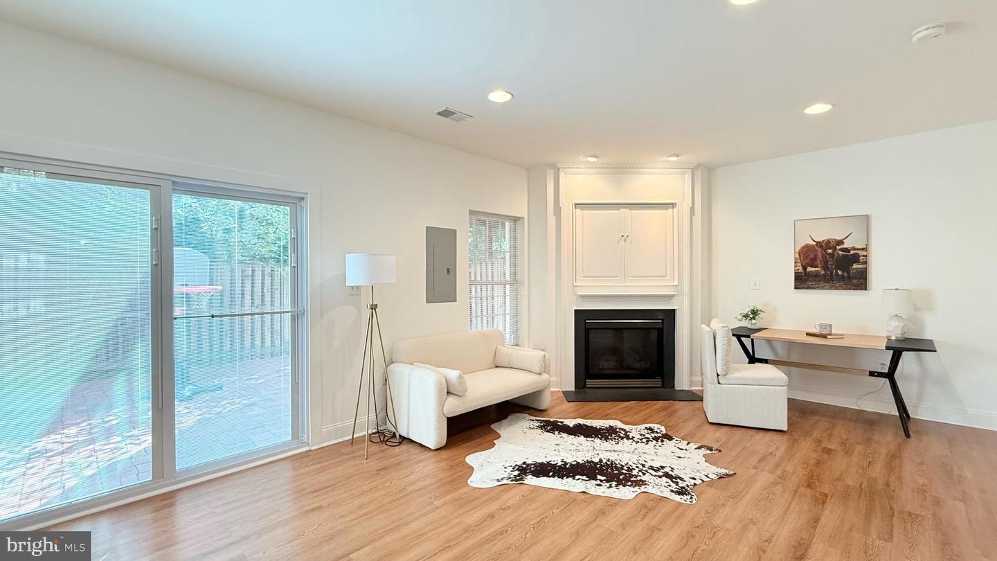 13437 WOOD LILLY LN, CENTREVILLE, Virginia 20120, 3 Bedrooms Bedrooms, ,3 BathroomsBathrooms,Residential,For sale,13437 WOOD LILLY LN,VAFX2259696 MLS # VAFX2259696