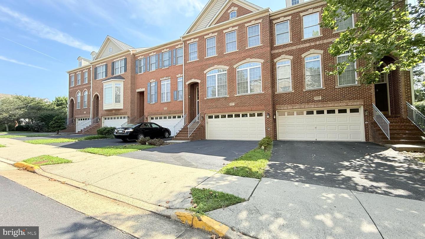 13437 WOOD LILLY LN, CENTREVILLE, Virginia 20120, 3 Bedrooms Bedrooms, ,3 BathroomsBathrooms,Residential,For sale,13437 WOOD LILLY LN,VAFX2259696 MLS # VAFX2259696