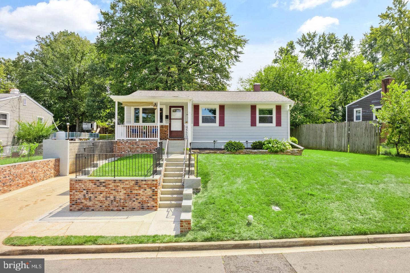 106 ALPINE ST, MANASSAS PARK, Virginia 20111, 5 Bedrooms Bedrooms, ,2 BathroomsBathrooms,Residential,For sale,106 ALPINE ST,VAMP2003216 MLS # VAMP2003216