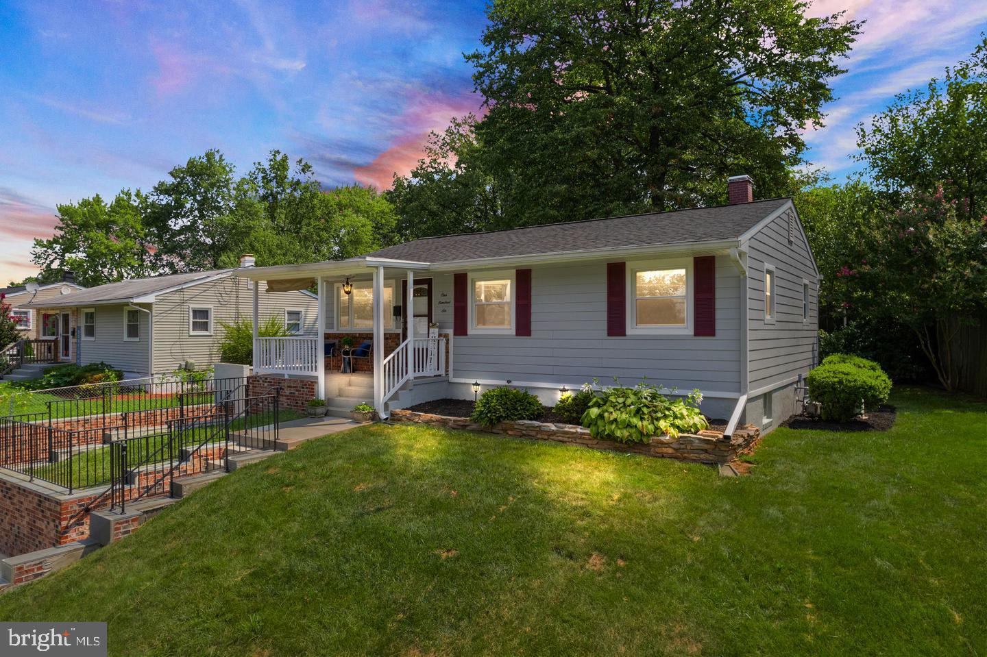 106 ALPINE ST, MANASSAS PARK, Virginia 20111, 5 Bedrooms Bedrooms, ,2 BathroomsBathrooms,Residential,For sale,106 ALPINE ST,VAMP2003216 MLS # VAMP2003216