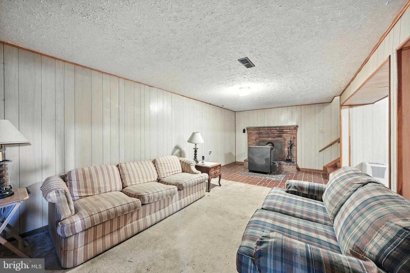 18172 YOUNGS LN, ELKWOOD, Virginia 22718, 3 Bedrooms Bedrooms, ,1 BathroomBathrooms,Residential,For sale,18172 YOUNGS LN,VACU2011212 MLS # VACU2011212