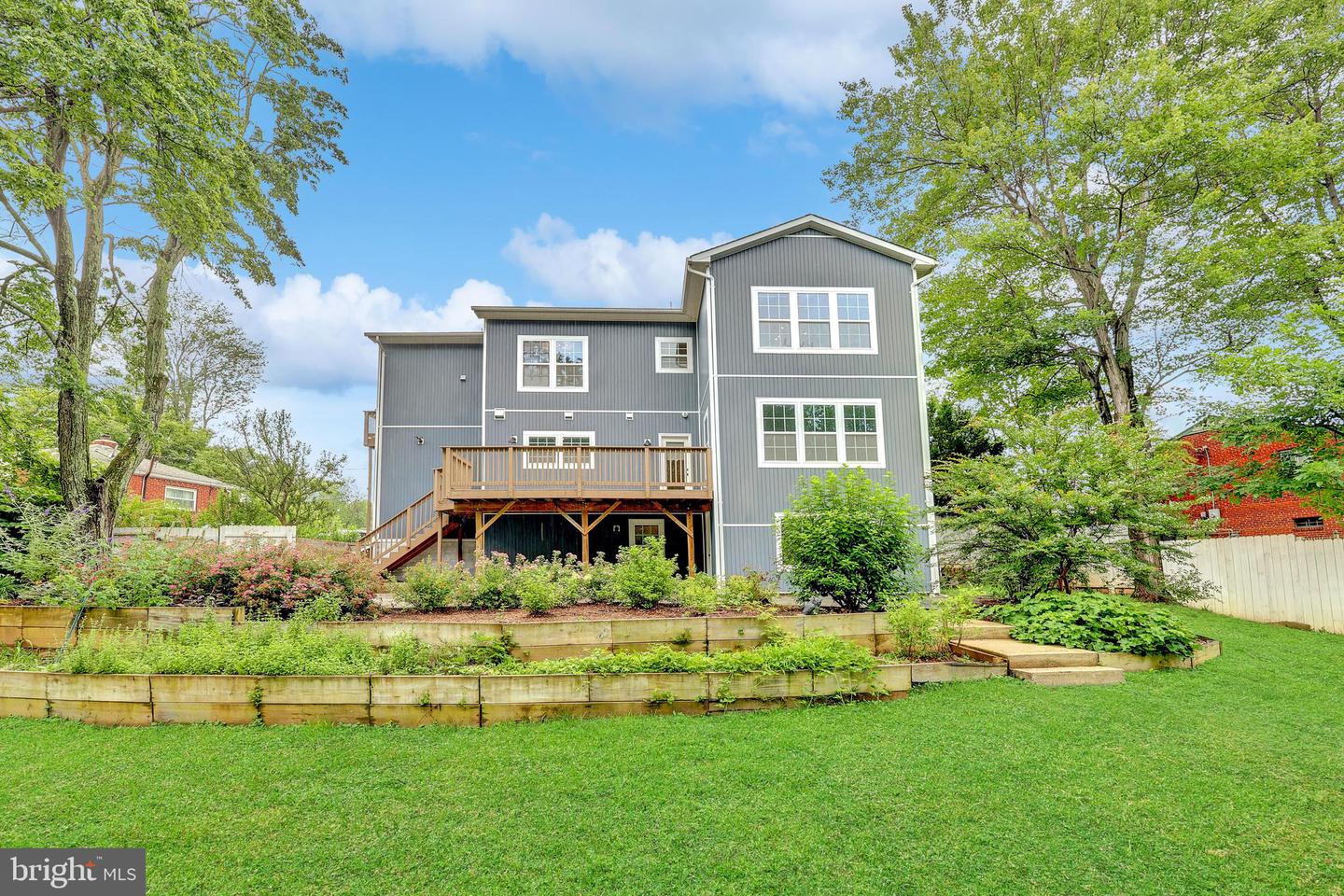 6057 BROOK DR, FALLS CHURCH, Virginia 22044, 6 Bedrooms Bedrooms, ,4 BathroomsBathrooms,Residential,For sale,6057 BROOK DR,VAFX2259828 MLS # VAFX2259828