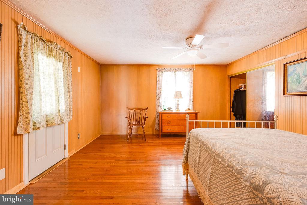 202 EARLY ST, FREDERICKSBURG, Virginia 22408, 3 Bedrooms Bedrooms, 11 Rooms Rooms,2 BathroomsBathrooms,Residential,For sale,202 EARLY ST,VASP2035304 MLS # VASP2035304