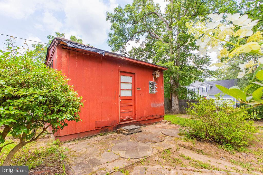 202 EARLY ST, FREDERICKSBURG, Virginia 22408, 3 Bedrooms Bedrooms, 11 Rooms Rooms,2 BathroomsBathrooms,Residential,For sale,202 EARLY ST,VASP2035304 MLS # VASP2035304
