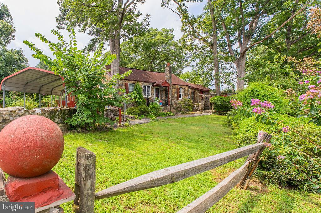 202 EARLY ST, FREDERICKSBURG, Virginia 22408, 3 Bedrooms Bedrooms, 11 Rooms Rooms,2 BathroomsBathrooms,Residential,For sale,202 EARLY ST,VASP2035304 MLS # VASP2035304