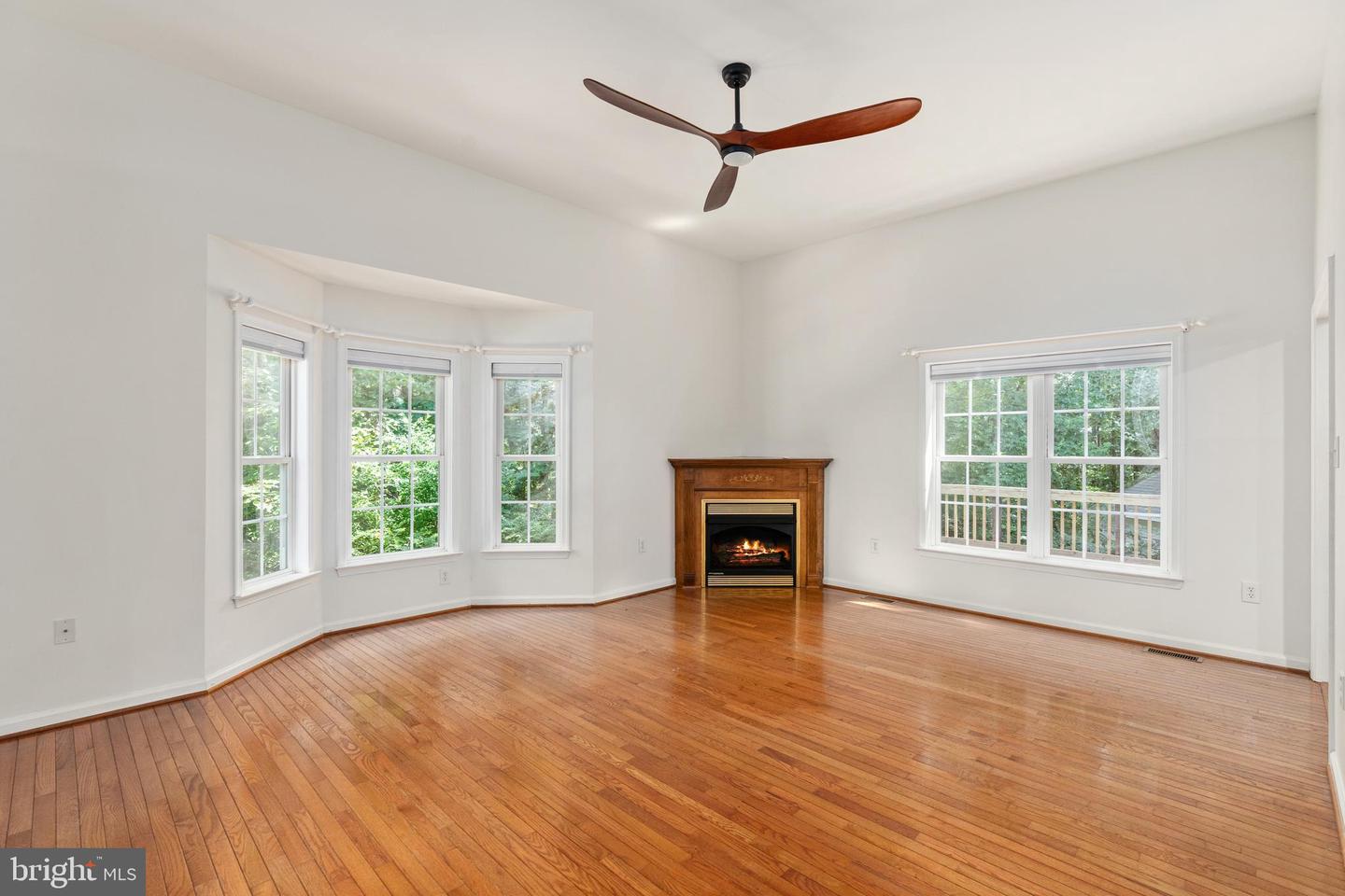 199 STONEWALL DR, FREDERICKSBURG, Virginia 22401, 5 Bedrooms Bedrooms, ,3 BathroomsBathrooms,Residential,For sale,199 STONEWALL DR,VAFB2008724 MLS # VAFB2008724
