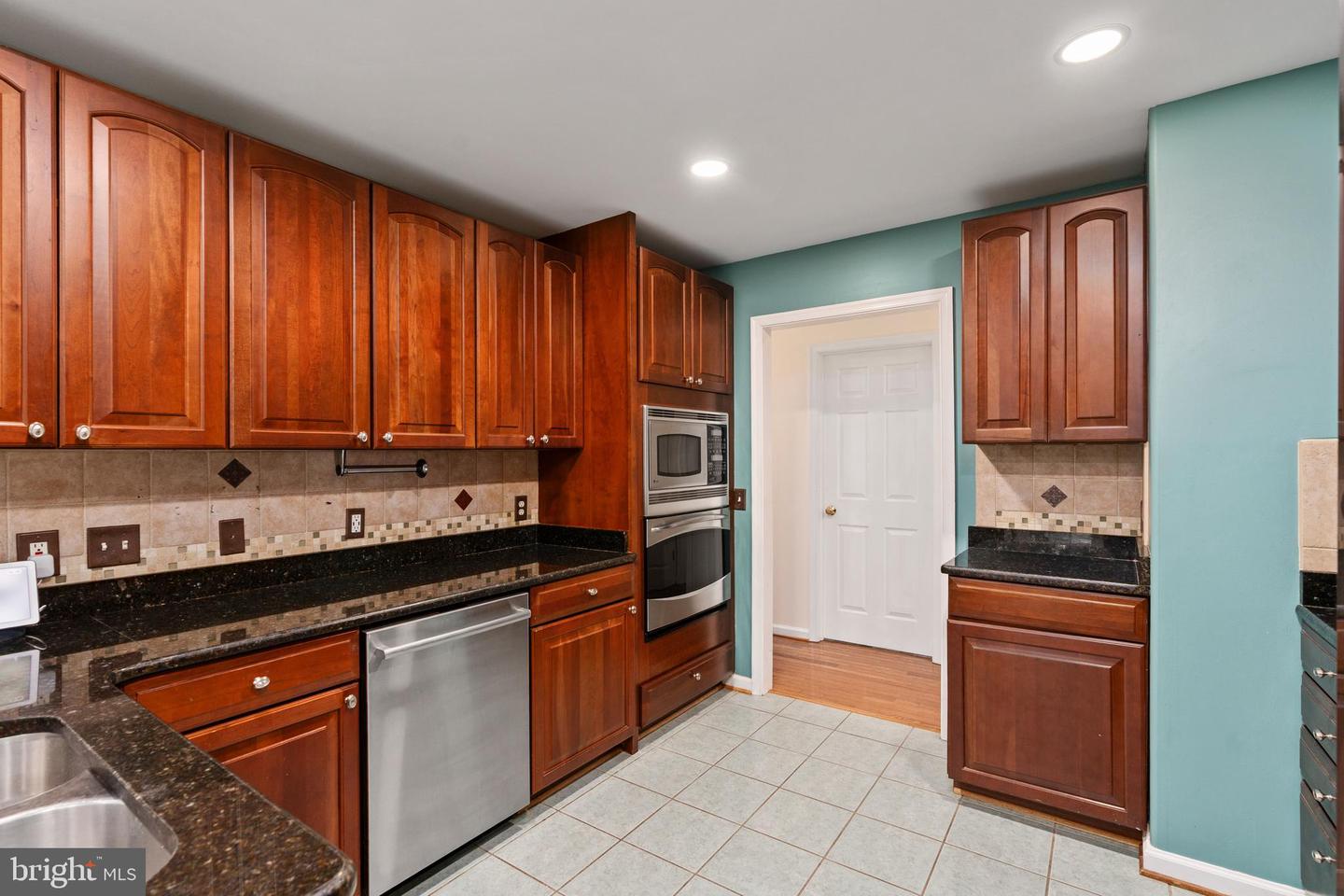 199 STONEWALL DR, FREDERICKSBURG, Virginia 22401, 5 Bedrooms Bedrooms, ,3 BathroomsBathrooms,Residential,For sale,199 STONEWALL DR,VAFB2008724 MLS # VAFB2008724