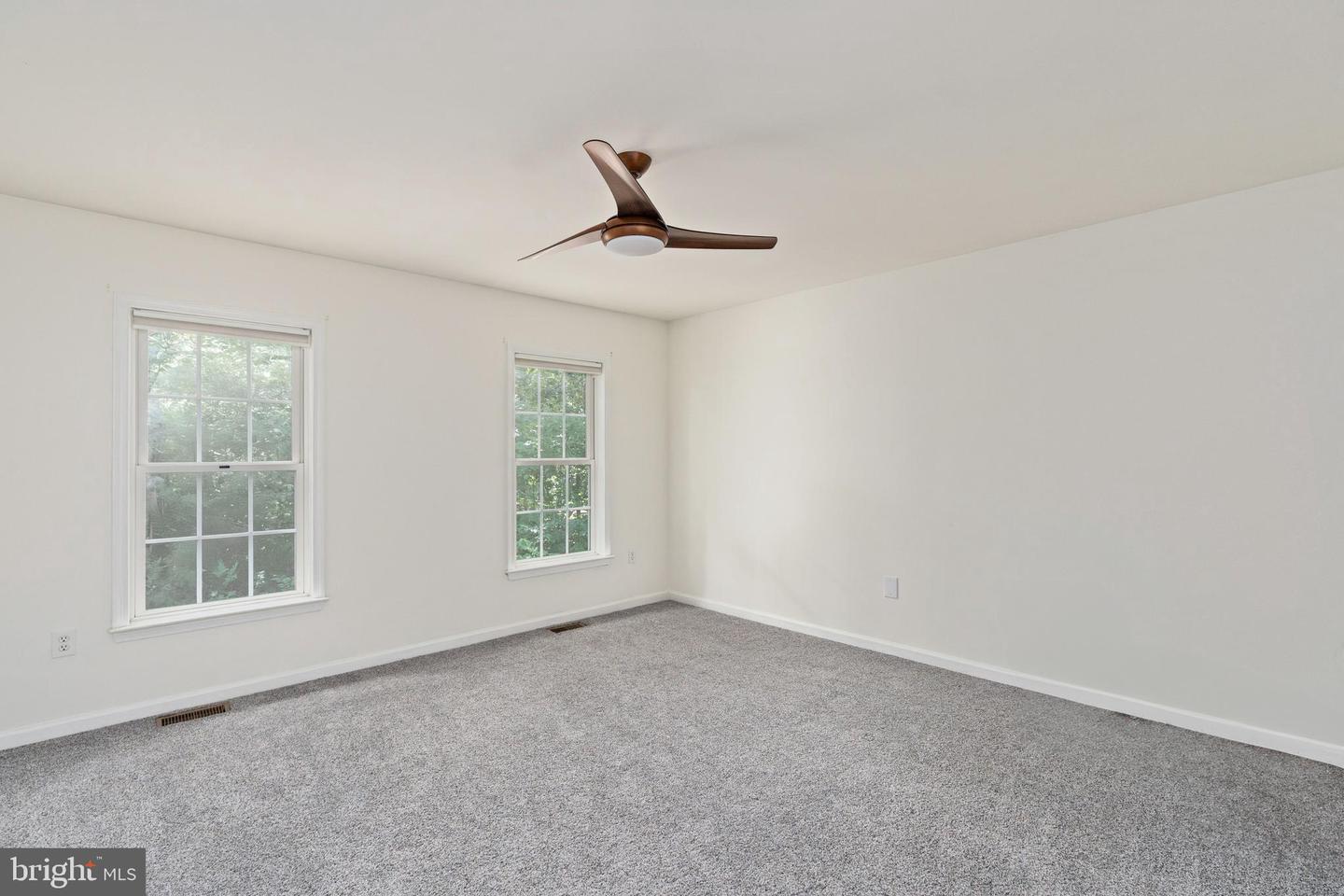 199 STONEWALL DR, FREDERICKSBURG, Virginia 22401, 5 Bedrooms Bedrooms, ,3 BathroomsBathrooms,Residential,For sale,199 STONEWALL DR,VAFB2008724 MLS # VAFB2008724