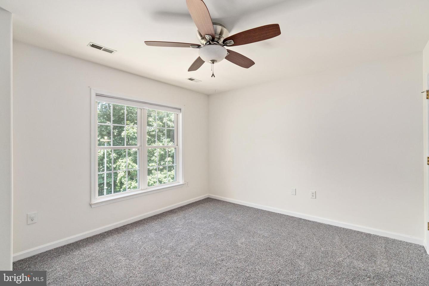 199 STONEWALL DR, FREDERICKSBURG, Virginia 22401, 5 Bedrooms Bedrooms, ,3 BathroomsBathrooms,Residential,For sale,199 STONEWALL DR,VAFB2008724 MLS # VAFB2008724