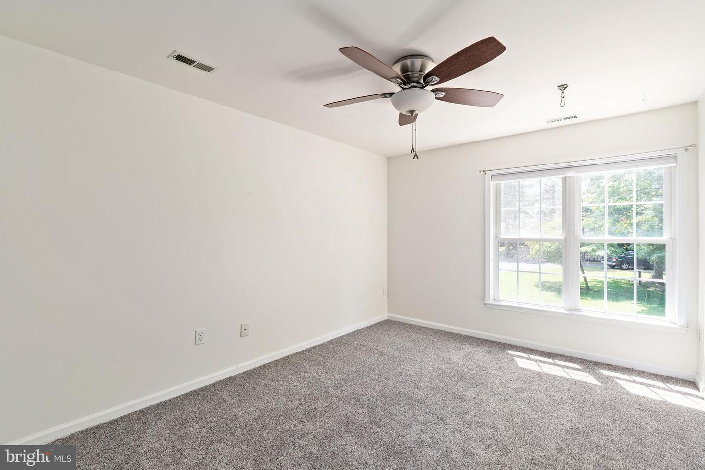 199 STONEWALL DR, FREDERICKSBURG, Virginia 22401, 5 Bedrooms Bedrooms, ,3 BathroomsBathrooms,Residential,For sale,199 STONEWALL DR,VAFB2008724 MLS # VAFB2008724