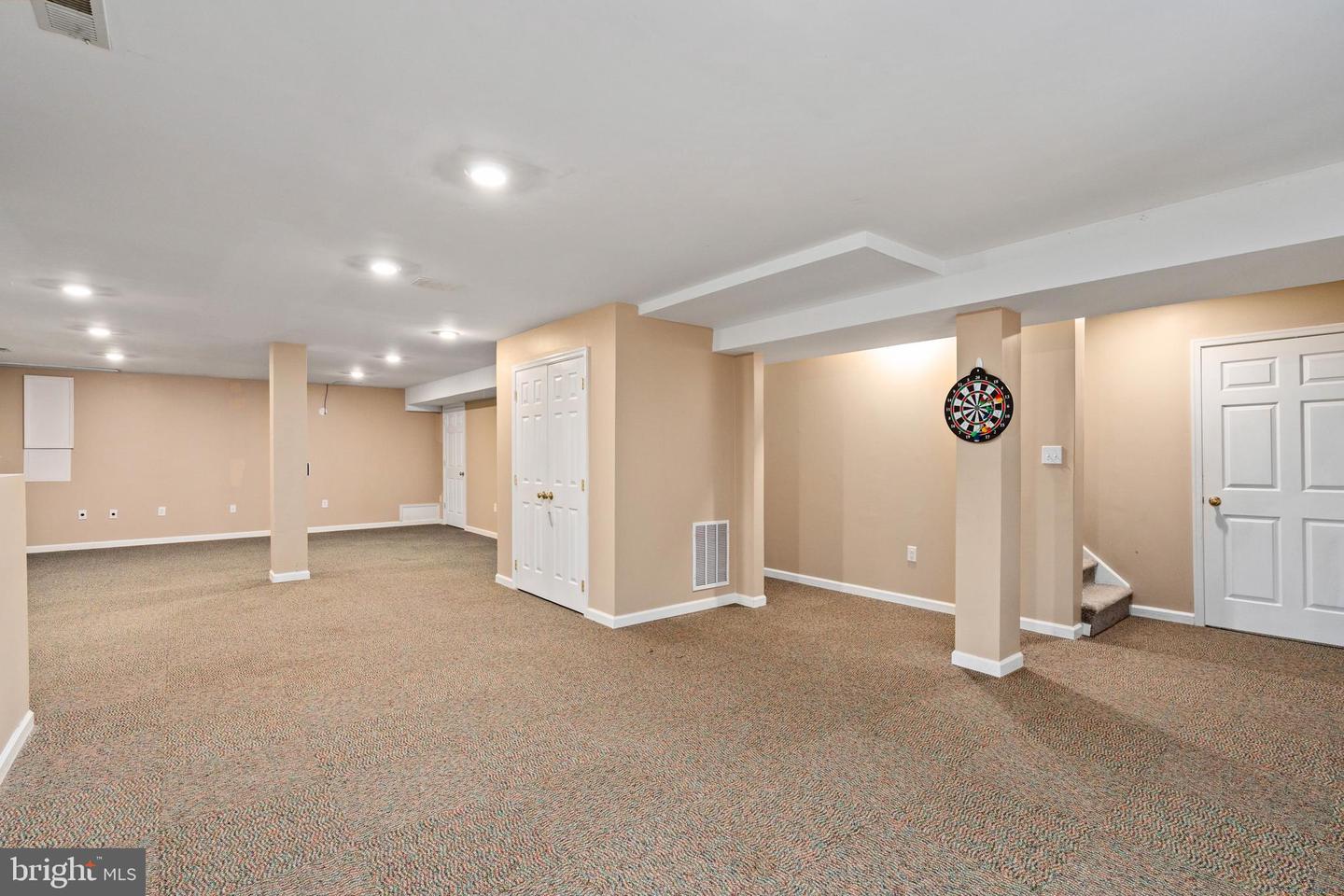 199 STONEWALL DR, FREDERICKSBURG, Virginia 22401, 5 Bedrooms Bedrooms, ,3 BathroomsBathrooms,Residential,For sale,199 STONEWALL DR,VAFB2008724 MLS # VAFB2008724