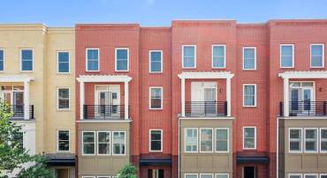 1907 MAIN LINE BLVD #101, ALEXANDRIA, Virginia 22301, 3 Bedrooms Bedrooms, ,2 BathroomsBathrooms,Residential,For sale,1907 MAIN LINE BLVD #101,VAAX2048342 MLS # VAAX2048342
