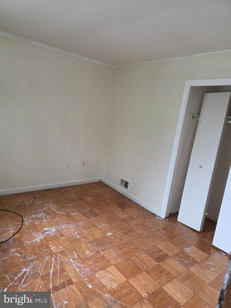 2406 24TH ST SE, WASHINGTON, District Of Columbia 20020, 3 Bedrooms Bedrooms, ,2 BathroomsBathrooms,Residential,For sale,2406 24TH ST SE,DCDC2214200 MLS # DCDC2214200