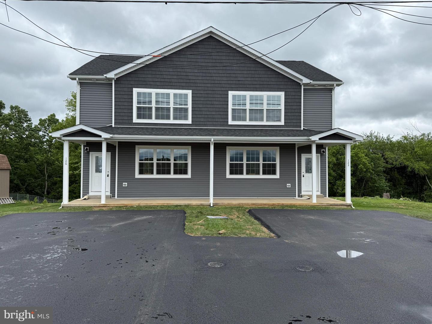 126 STRASBURG RD W, FRONT ROYAL, Virginia 22630, 3 Bedrooms Bedrooms, ,2 BathroomsBathrooms,Residential,For sale,126 STRASBURG RD W,VAWR2011918 MLS # VAWR2011918