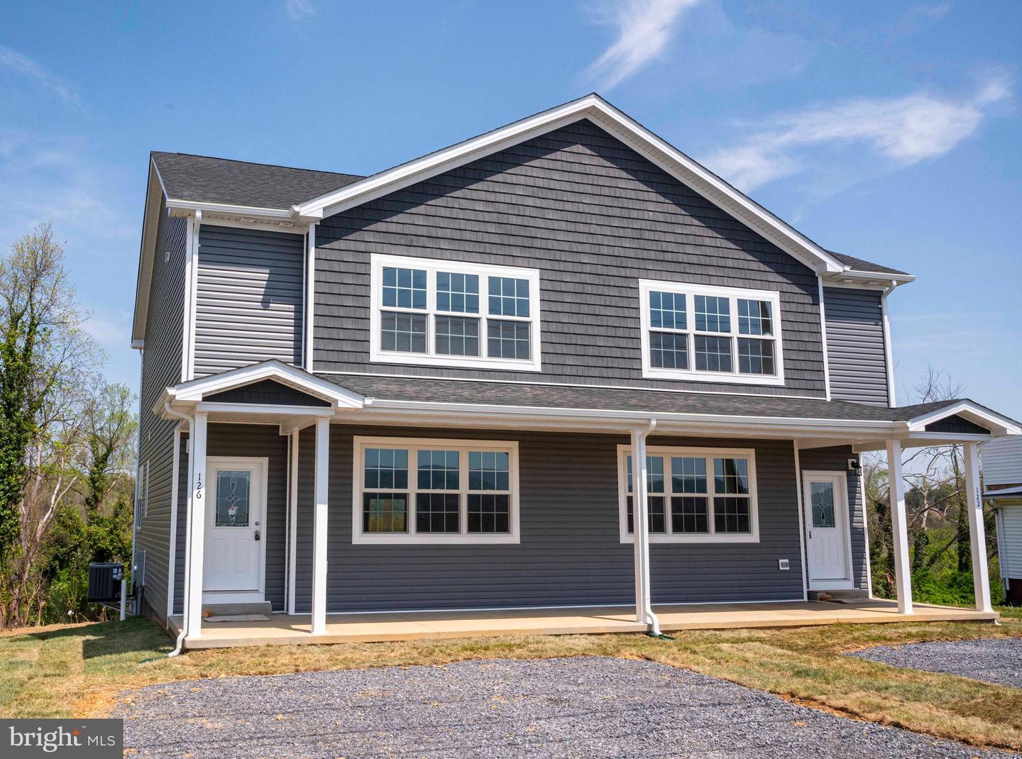 126 STRASBURG RD W, FRONT ROYAL, Virginia 22630, 3 Bedrooms Bedrooms, ,2 BathroomsBathrooms,Residential,For sale,126 STRASBURG RD W,VAWR2011918 MLS # VAWR2011918