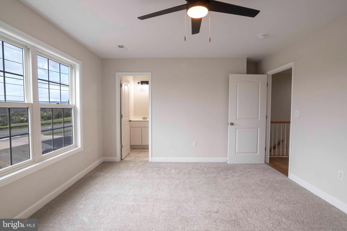 126 STRASBURG RD W, FRONT ROYAL, Virginia 22630, 3 Bedrooms Bedrooms, ,2 BathroomsBathrooms,Residential,For sale,126 STRASBURG RD W,VAWR2011918 MLS # VAWR2011918