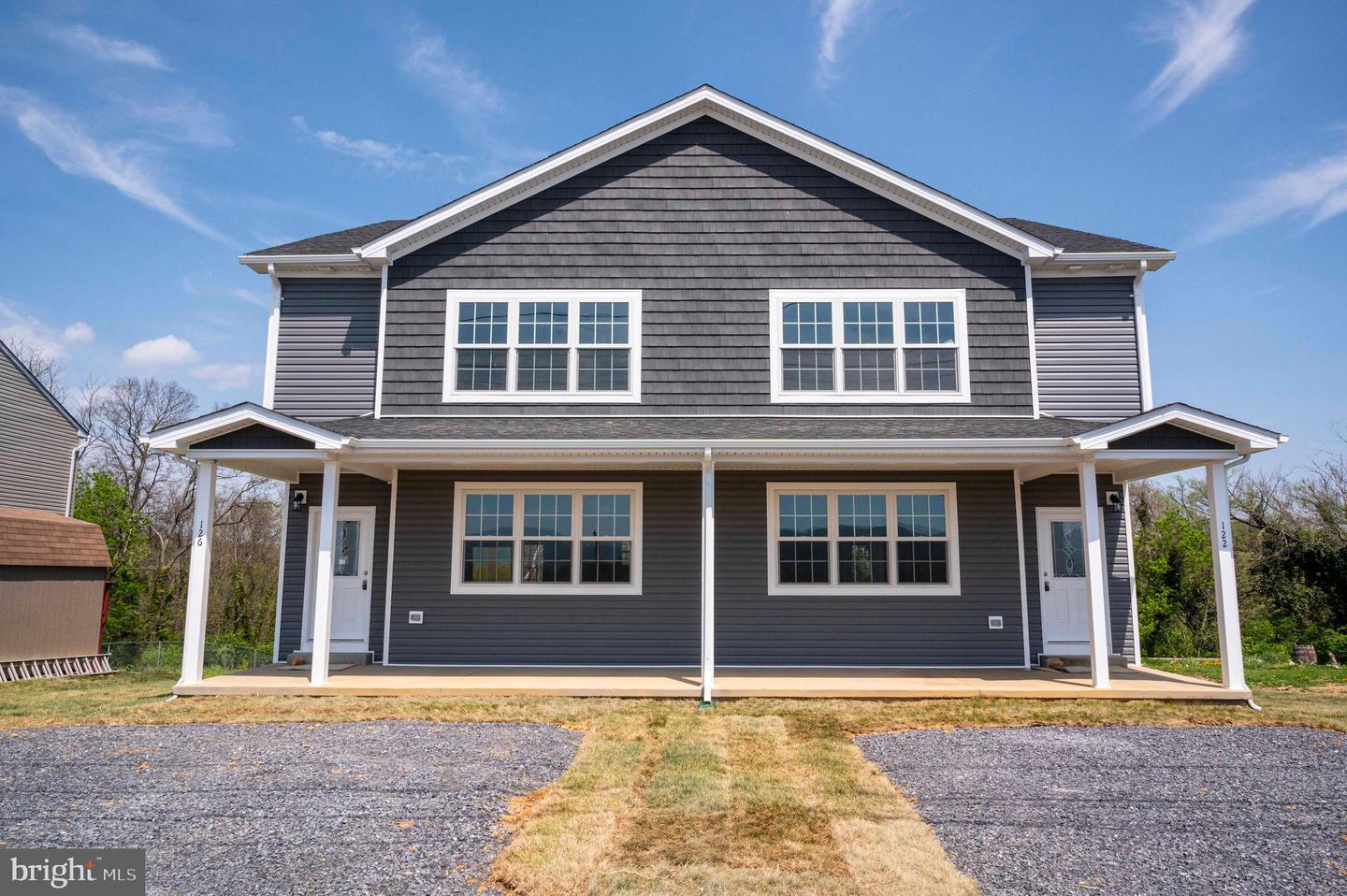 126 STRASBURG RD W, FRONT ROYAL, Virginia 22630, 3 Bedrooms Bedrooms, ,2 BathroomsBathrooms,Residential,For sale,126 STRASBURG RD W,VAWR2011918 MLS # VAWR2011918