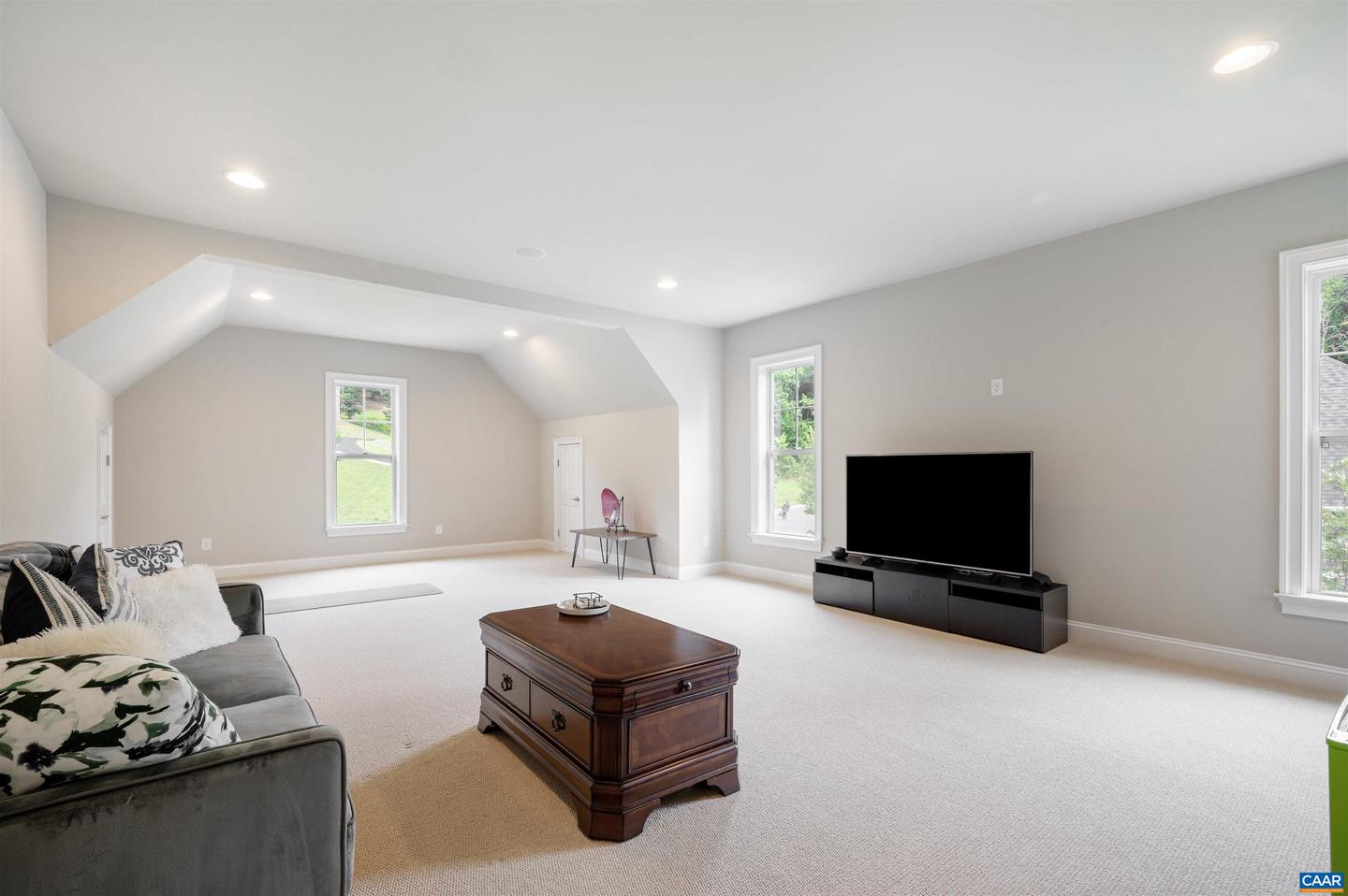 2282 HYLAND RIDGE DR, CHARLOTTESVILLE, Virginia 22911, 6 Bedrooms Bedrooms, ,6 BathroomsBathrooms,Residential,For sale,2282 HYLAND RIDGE DR,667585 MLS # 667585