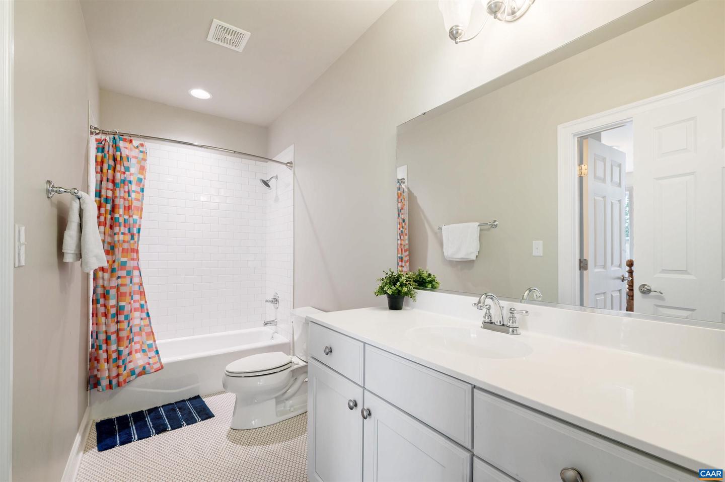 2282 HYLAND RIDGE DR, CHARLOTTESVILLE, Virginia 22911, 6 Bedrooms Bedrooms, ,6 BathroomsBathrooms,Residential,For sale,2282 HYLAND RIDGE DR,667585 MLS # 667585