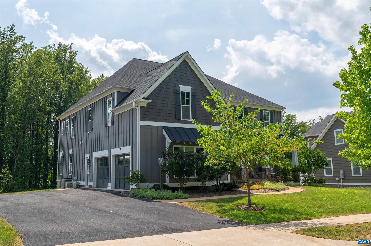 2282 HYLAND RIDGE DR, CHARLOTTESVILLE, Virginia 22911, 6 Bedrooms Bedrooms, ,6 BathroomsBathrooms,Residential,For sale,2282 HYLAND RIDGE DR,667585 MLS # 667585