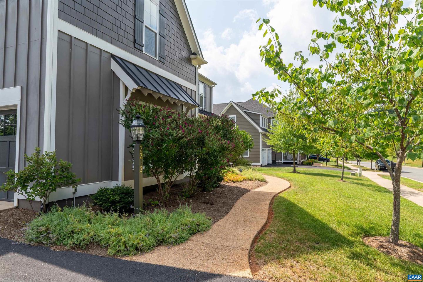 2282 HYLAND RIDGE DR, CHARLOTTESVILLE, Virginia 22911, 6 Bedrooms Bedrooms, ,6 BathroomsBathrooms,Residential,For sale,2282 HYLAND RIDGE DR,667585 MLS # 667585