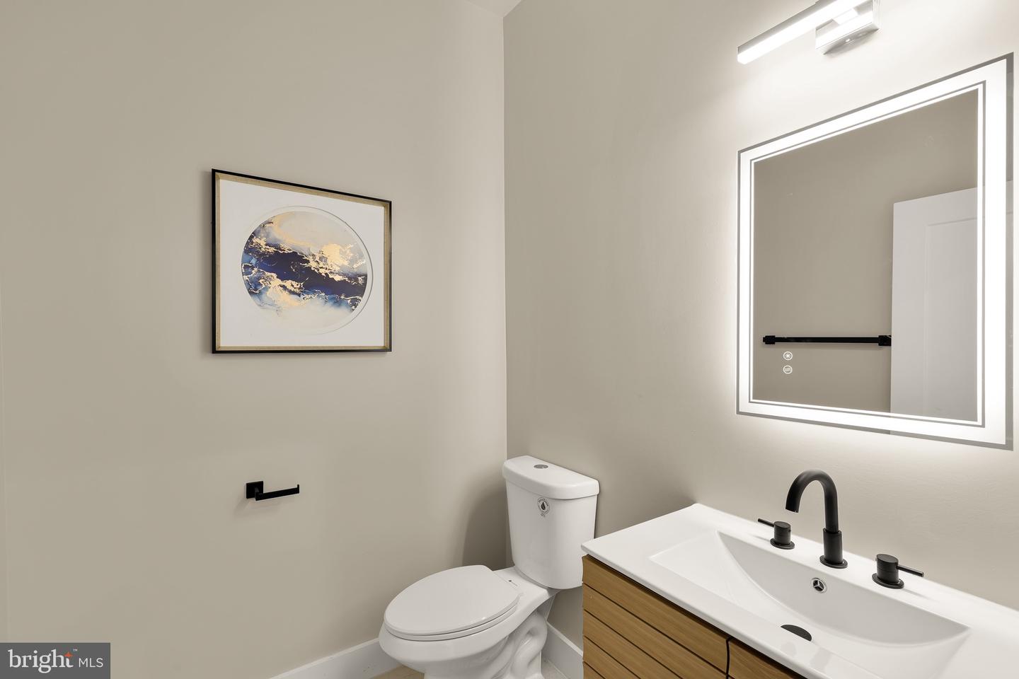 3646 1/2 13TH ST NW, WASHINGTON, District Of Columbia 20010, 4 Bedrooms Bedrooms, ,2 BathroomsBathrooms,Residential,For sale,3646 1/2 13TH ST NW,DCDC2214212 MLS # DCDC2214212