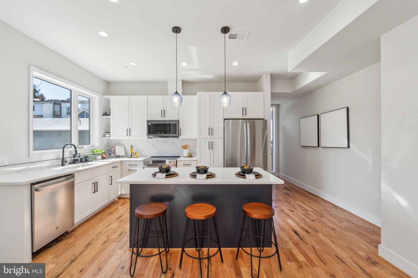3646 1/2 13TH ST NW, WASHINGTON, District Of Columbia 20010, 4 Bedrooms Bedrooms, ,2 BathroomsBathrooms,Residential,For sale,3646 1/2 13TH ST NW,DCDC2214212 MLS # DCDC2214212