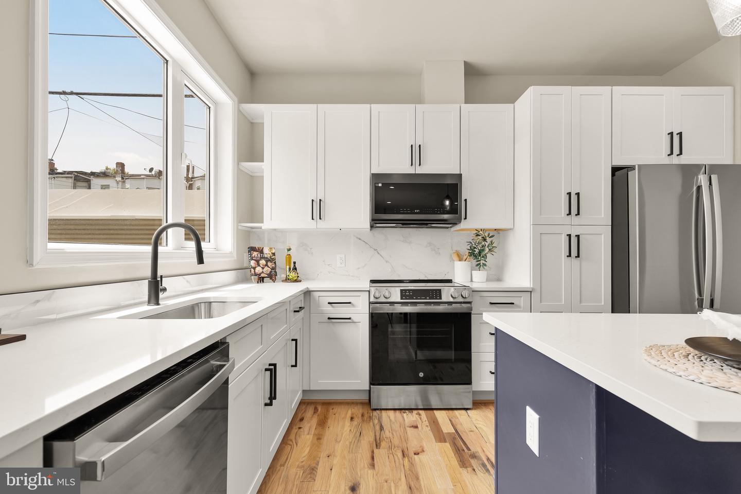 3646 1/2 13TH ST NW, WASHINGTON, District Of Columbia 20010, 4 Bedrooms Bedrooms, ,2 BathroomsBathrooms,Residential,For sale,3646 1/2 13TH ST NW,DCDC2214212 MLS # DCDC2214212