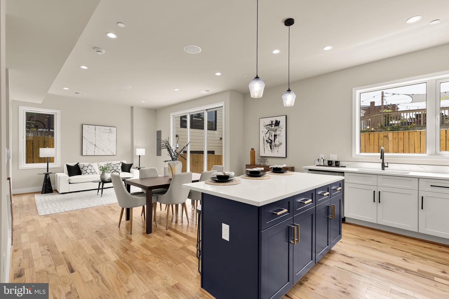 3646 1/2 13TH ST NW, WASHINGTON, District Of Columbia 20010, 4 Bedrooms Bedrooms, ,2 BathroomsBathrooms,Residential,For sale,3646 1/2 13TH ST NW,DCDC2214212 MLS # DCDC2214212