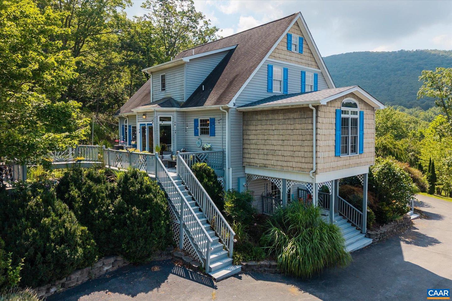 154 RIP RAP RD, WAYNESBORO, Virginia 22980, 6 Bedrooms Bedrooms, ,4 BathroomsBathrooms,Residential,For sale,154 RIP RAP RD,667591 MLS # 667591