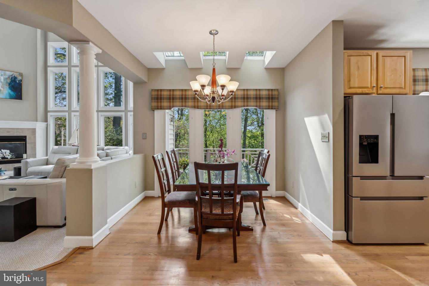 1834 ELGIN DR, VIENNA, Virginia 22182, 5 Bedrooms Bedrooms, ,4 BathroomsBathrooms,Residential,For sale,1834 ELGIN DR,VAFX2260046 MLS # VAFX2260046