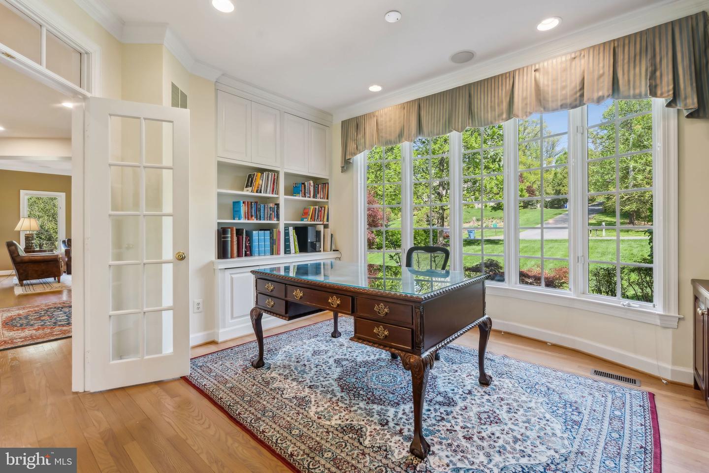 1834 ELGIN DR, VIENNA, Virginia 22182, 5 Bedrooms Bedrooms, ,4 BathroomsBathrooms,Residential,For sale,1834 ELGIN DR,VAFX2260046 MLS # VAFX2260046