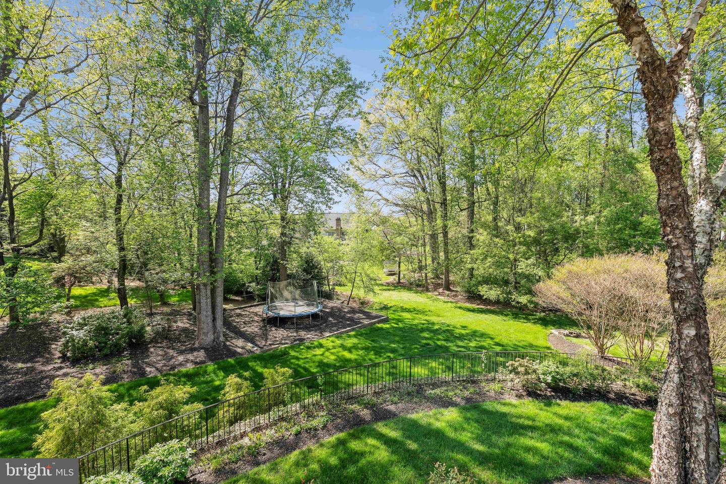 1834 ELGIN DR, VIENNA, Virginia 22182, 5 Bedrooms Bedrooms, ,4 BathroomsBathrooms,Residential,For sale,1834 ELGIN DR,VAFX2260046 MLS # VAFX2260046