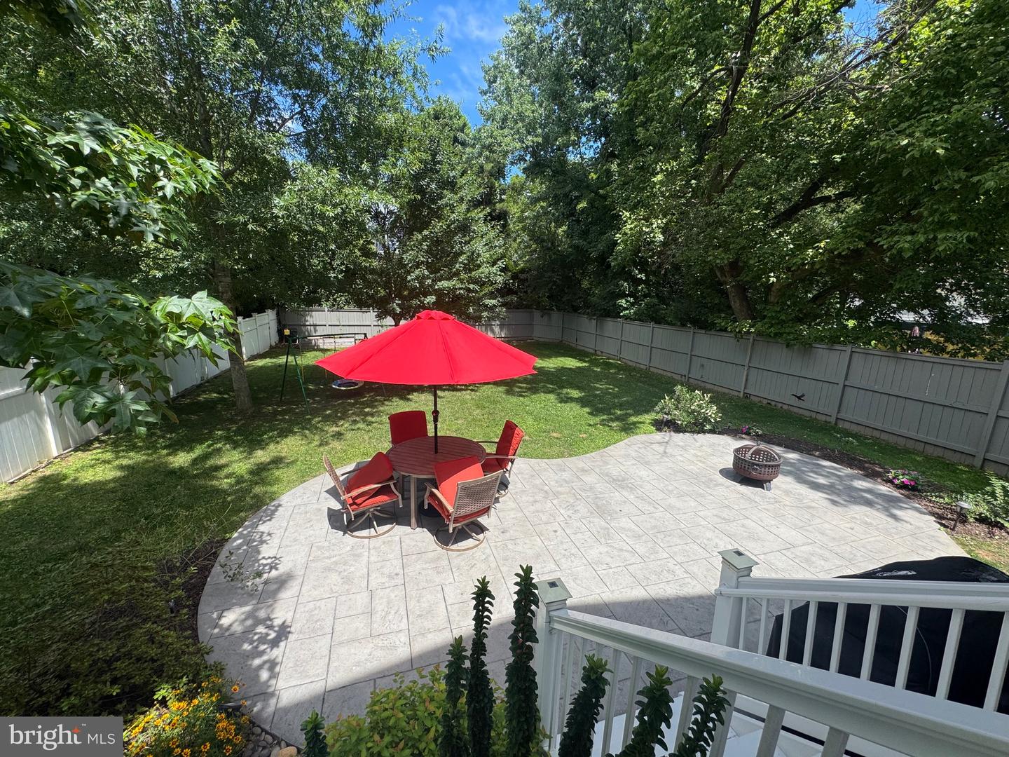 6436 HOLYOKE DR, ANNANDALE, Virginia 22003, 4 Bedrooms Bedrooms, ,3 BathroomsBathrooms,Residential,For sale,6436 HOLYOKE DR,VAFX2260048 MLS # VAFX2260048