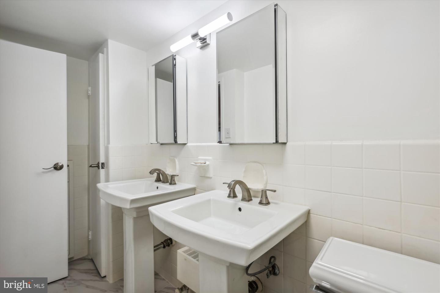 4201 CATHEDRAL AVE NW #507W, WASHINGTON, District Of Columbia 20016, 1 Bedroom Bedrooms, ,1 BathroomBathrooms,Residential,For sale,4201 CATHEDRAL AVE NW #507W,DCDC2214236 MLS # DCDC2214236