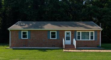 15362 KINGS HWY, MONTROSS, Virginia 22520, 3 Bedrooms Bedrooms, 6 Rooms Rooms,1 BathroomBathrooms,Residential,For sale,15362 KINGS HWY,VAWE2009480 MLS # VAWE2009480