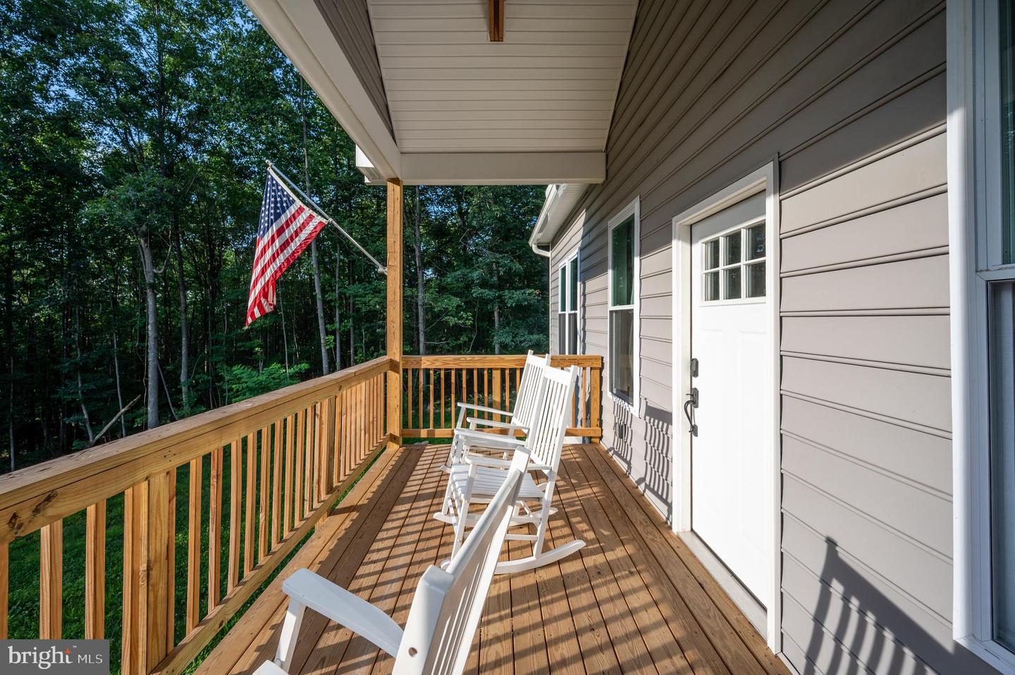 115 MOUNTAIN TOP LN, NEW MARKET, Virginia 22844, 3 Bedrooms Bedrooms, 8 Rooms Rooms,3 BathroomsBathrooms,Residential,For sale,115 MOUNTAIN TOP LN,VASH2012194 MLS # VASH2012194