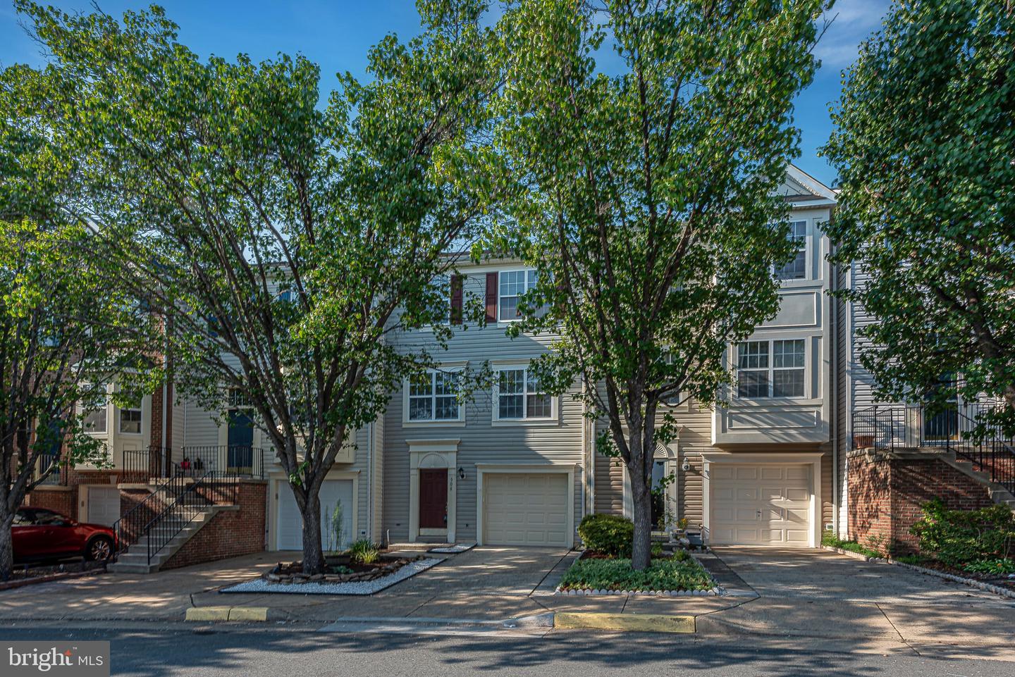 508 KALMIA SQ NE, LEESBURG, Virginia 20176, 3 Bedrooms Bedrooms, ,2 BathroomsBathrooms,Residential,For sale,508 KALMIA SQ NE,VALO2104164 MLS # VALO2104164
