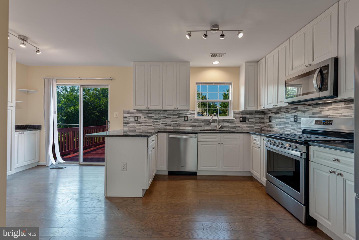 508 KALMIA SQ NE, LEESBURG, Virginia 20176, 3 Bedrooms Bedrooms, ,2 BathroomsBathrooms,Residential,For sale,508 KALMIA SQ NE,VALO2104164 MLS # VALO2104164