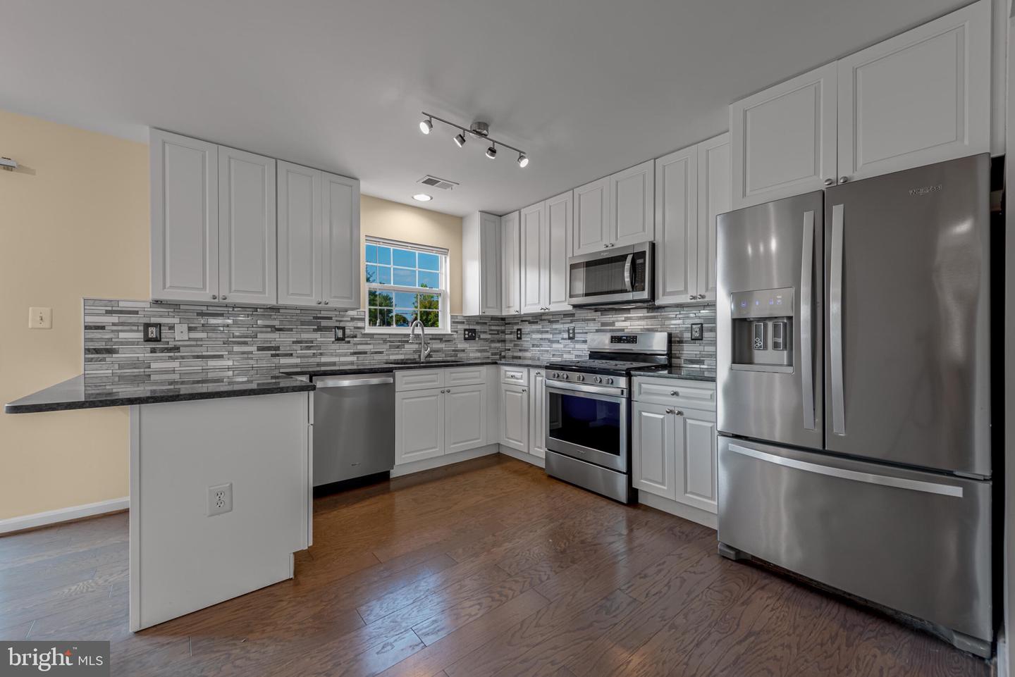 508 KALMIA SQ NE, LEESBURG, Virginia 20176, 3 Bedrooms Bedrooms, ,2 BathroomsBathrooms,Residential,For sale,508 KALMIA SQ NE,VALO2104164 MLS # VALO2104164